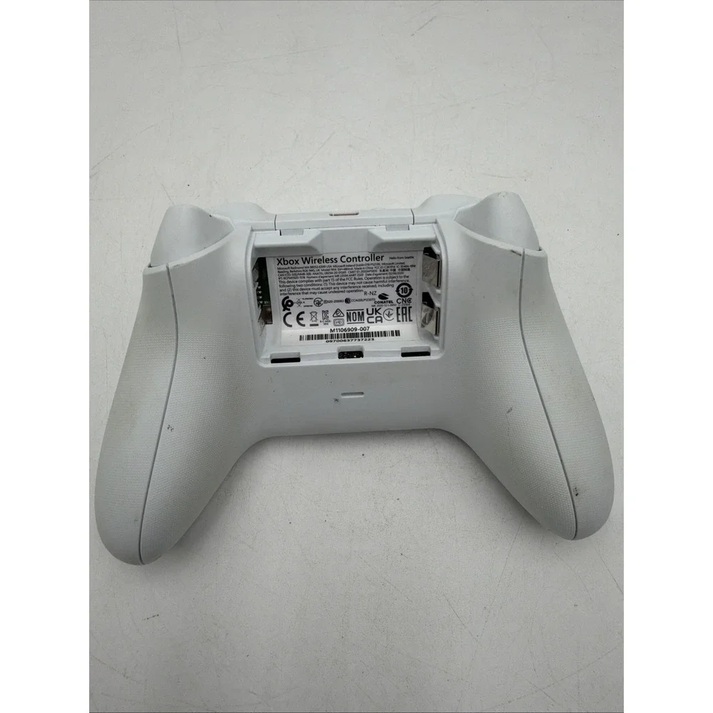 Microsoft Xbox One Series X S Wireless Controller White 1914 TESTED No Battery